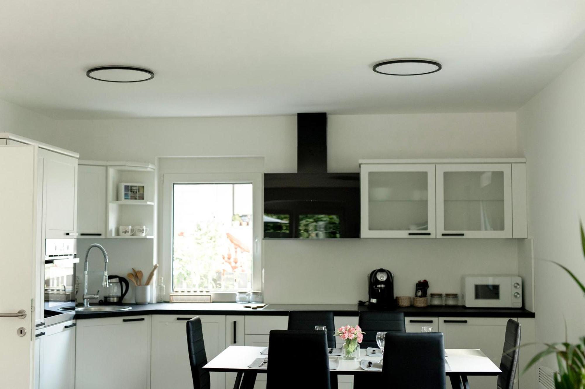 Aura Apartments Жировниця Екстер'єр фото